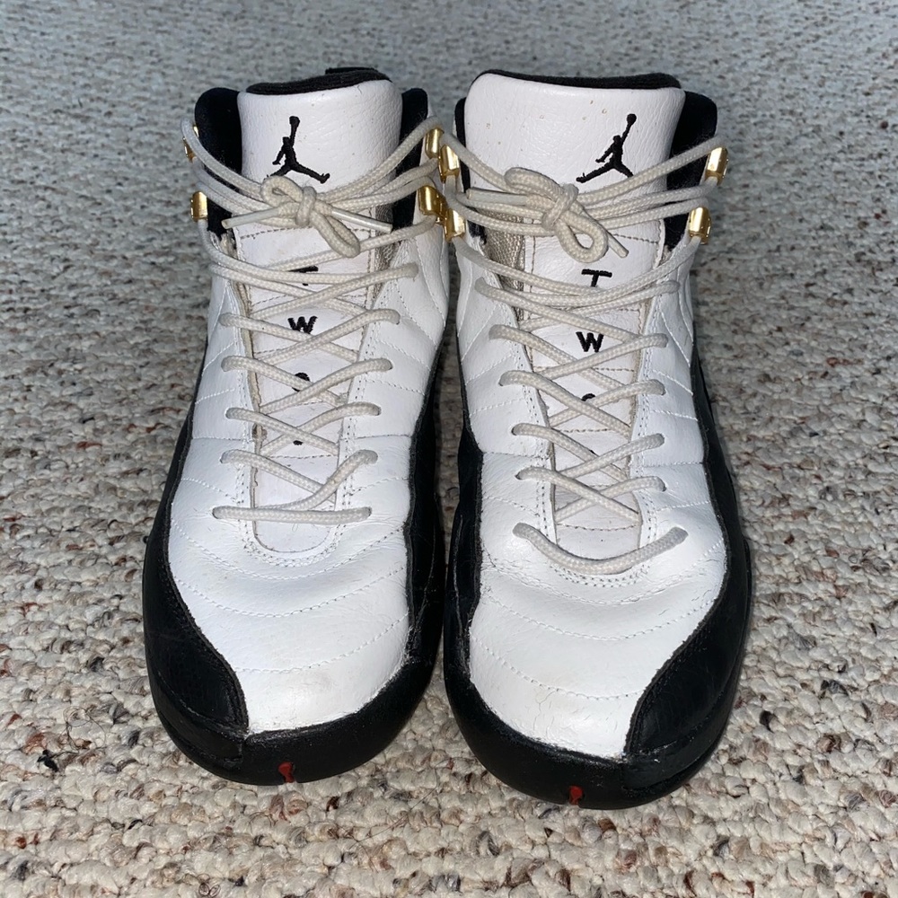 Jordan 12 Taxis